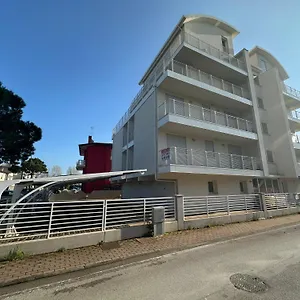 Apartmanhotel Al Molo - Agenzia Cocal, Caorle